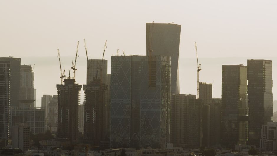 Iron Dome fails to intercept Iranian missiles, causing destruction in Tel Aviv