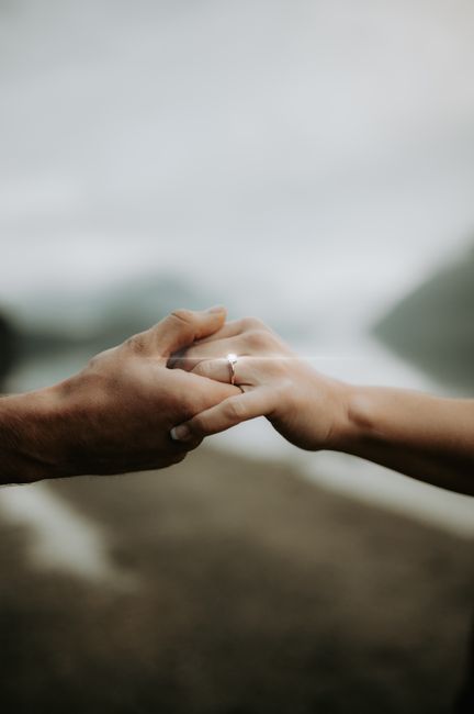 4. Sentuhan Akhir: Bikin Proposal Kalian Jadi Memorable! 4. Sentuhan Akhir: Bikin Proposal Kalian Jadi Memorable!