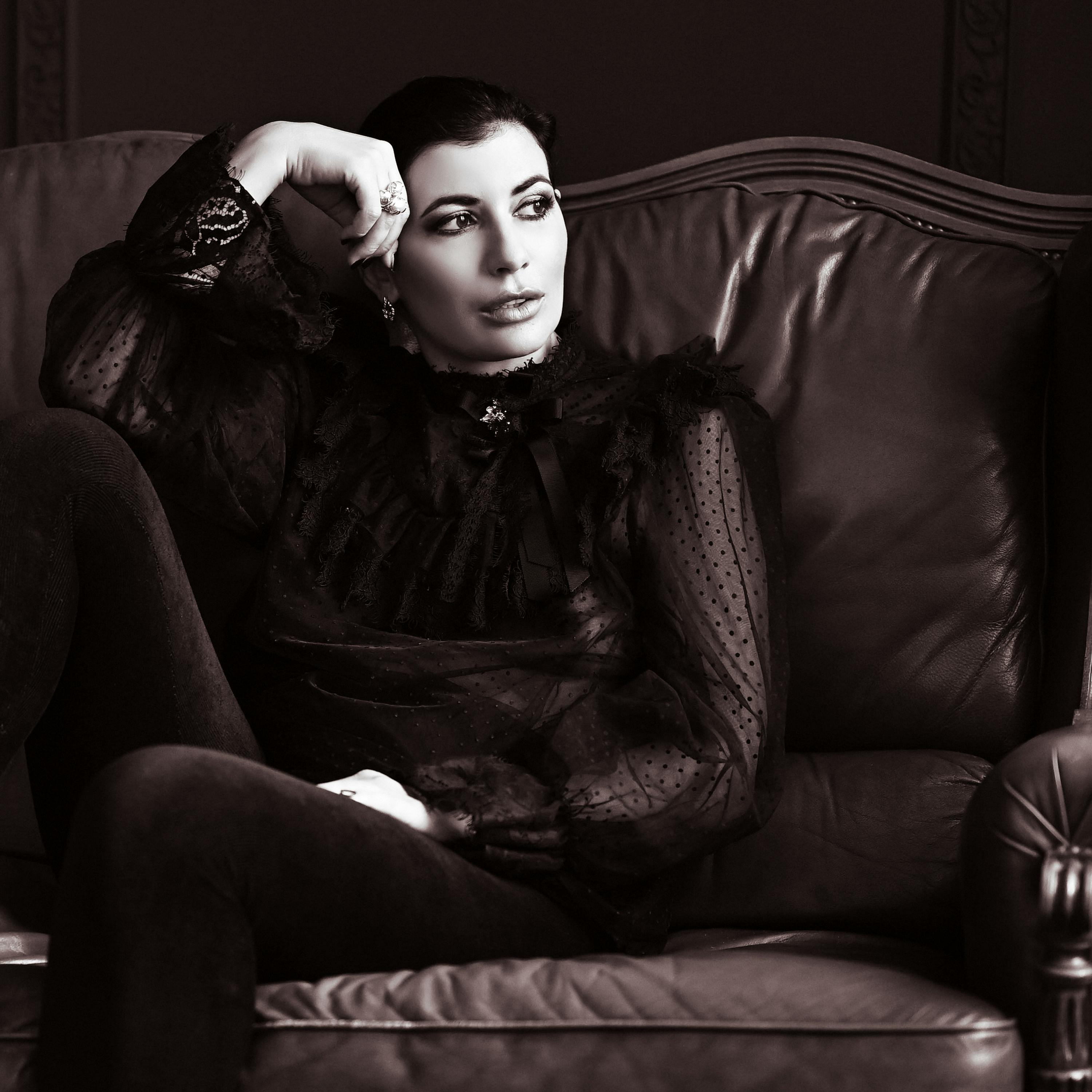 Iamsanna Moody Face Reveal Photos, Download The BEST Free Iamsanna