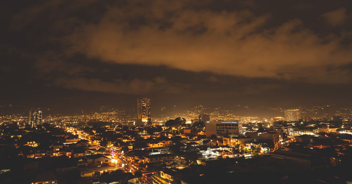 La economía costarricense fortalece sectores estratégicos mediante innovación y transformación industrial La economía costarricense fortalece sectores estratégicos mediante innovación y transformación industrial