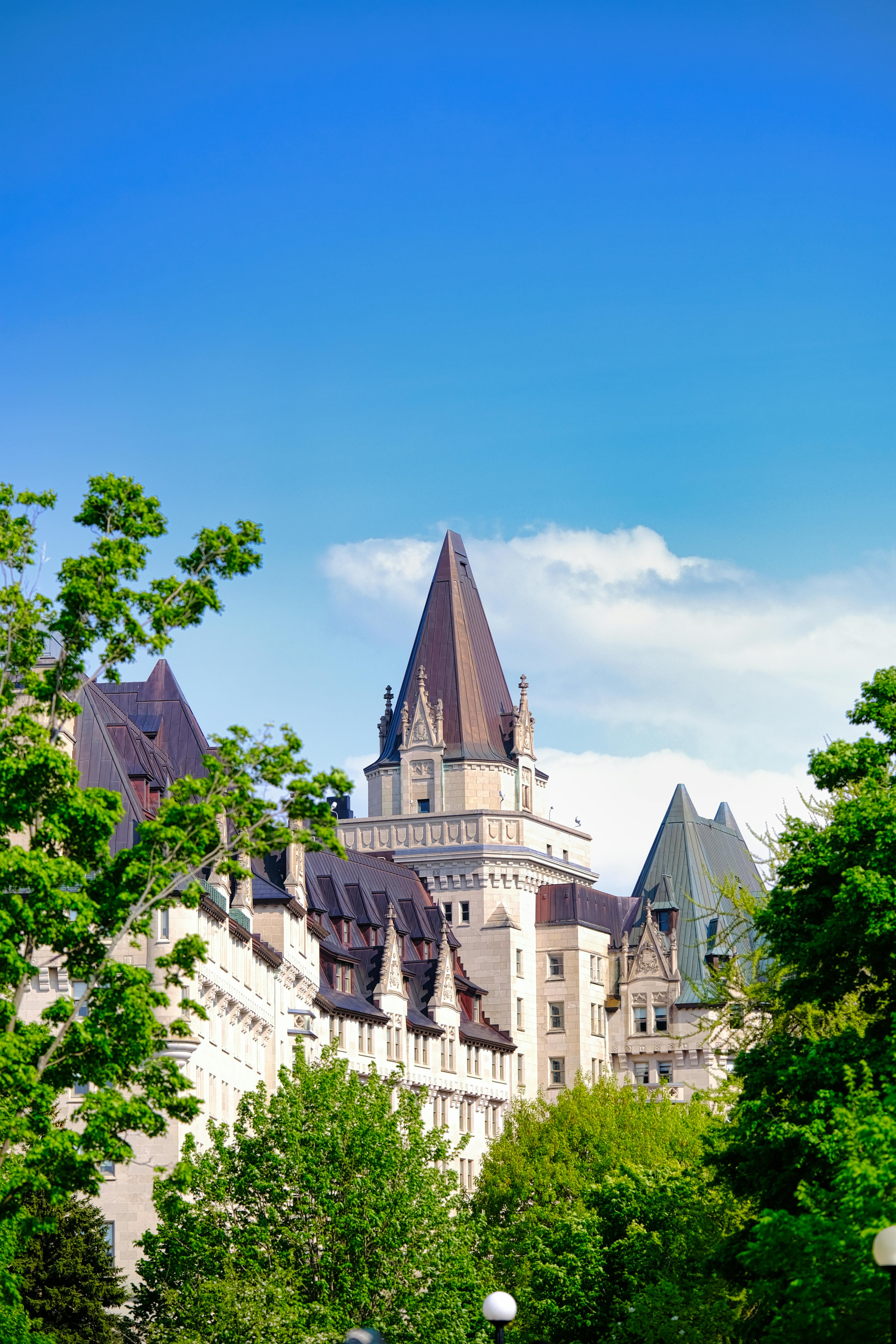 7.669+ Fotos y Imágenes de Megabus tracker canada Gratis · Banco de