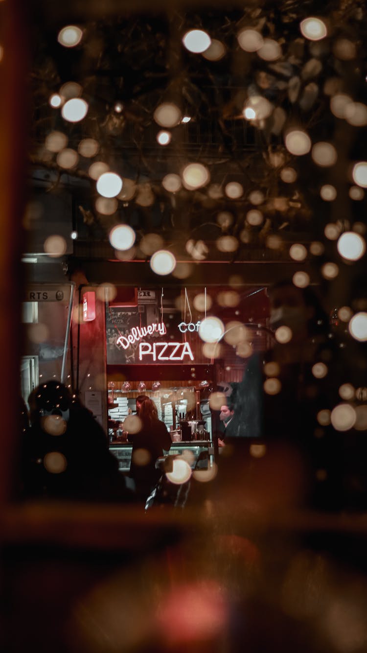 Pizzeria Neon At Night