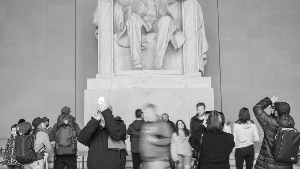 Washington, DC Restaurant Freebies Near Me: Where to Find Legit Deals