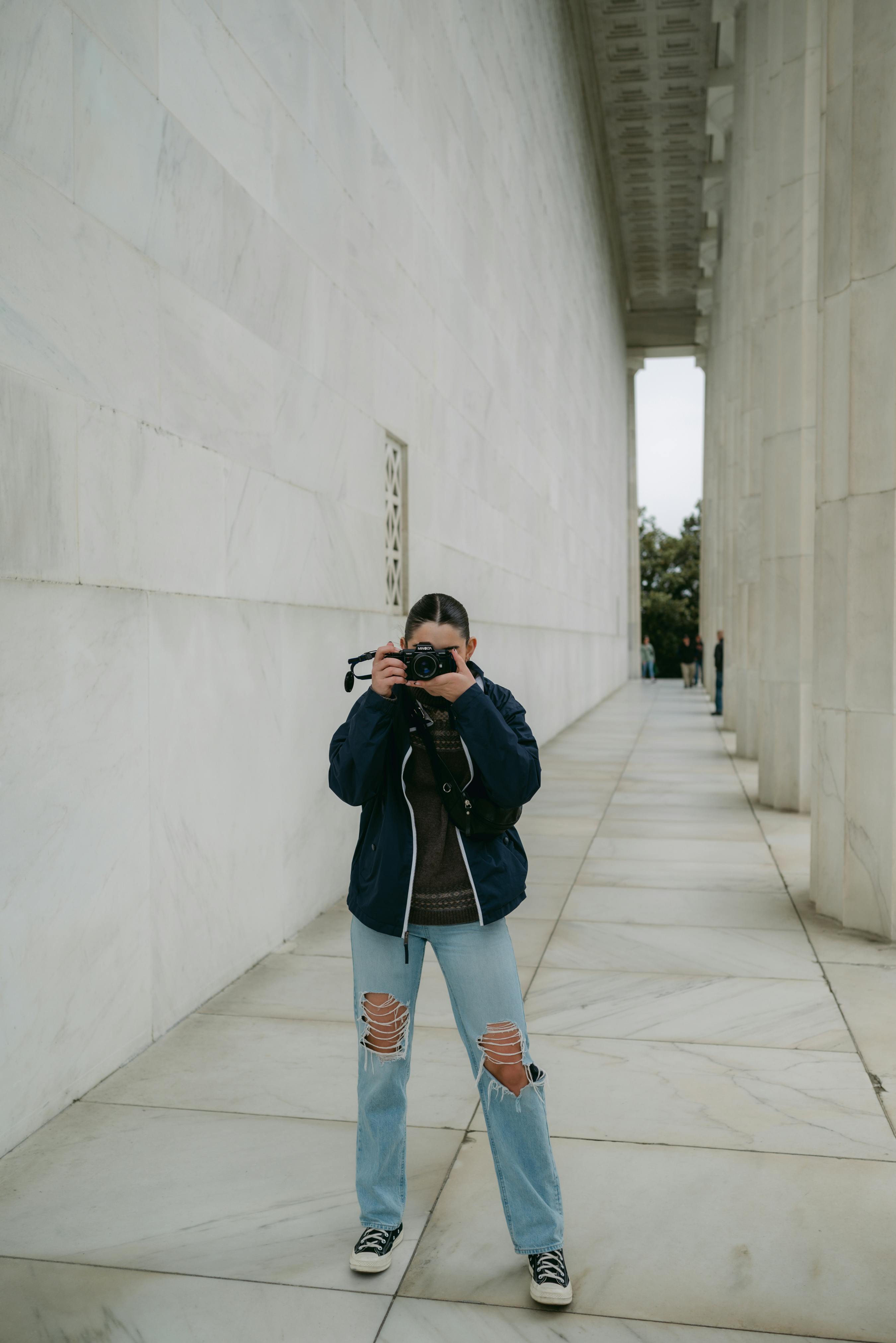 girl with camera