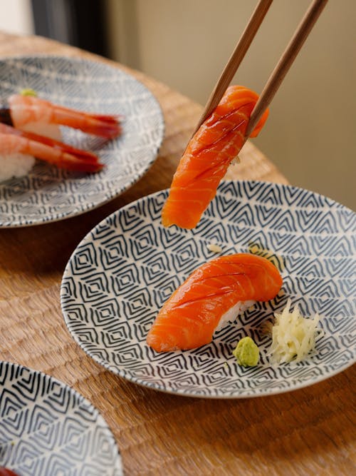 Kostenloses Stock Foto zu essen, essstäbchen, festhalten