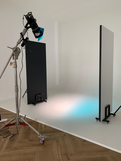 Diffusers Studio Photog Diffusers Photos, Download The BEST Free Diffusers Stock Photos & HD Images