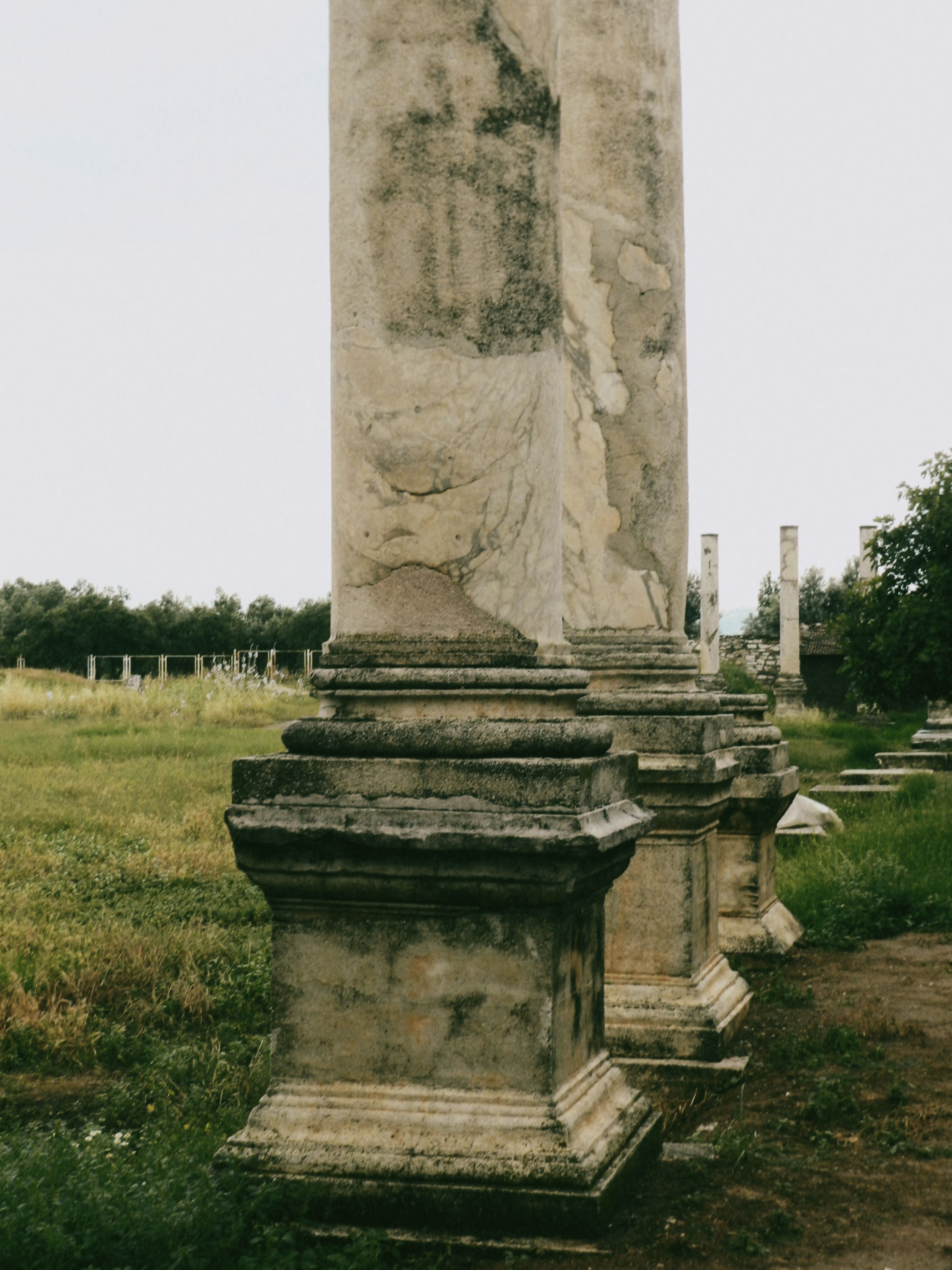 Traditional Ancient Columns · Free Stock Photo