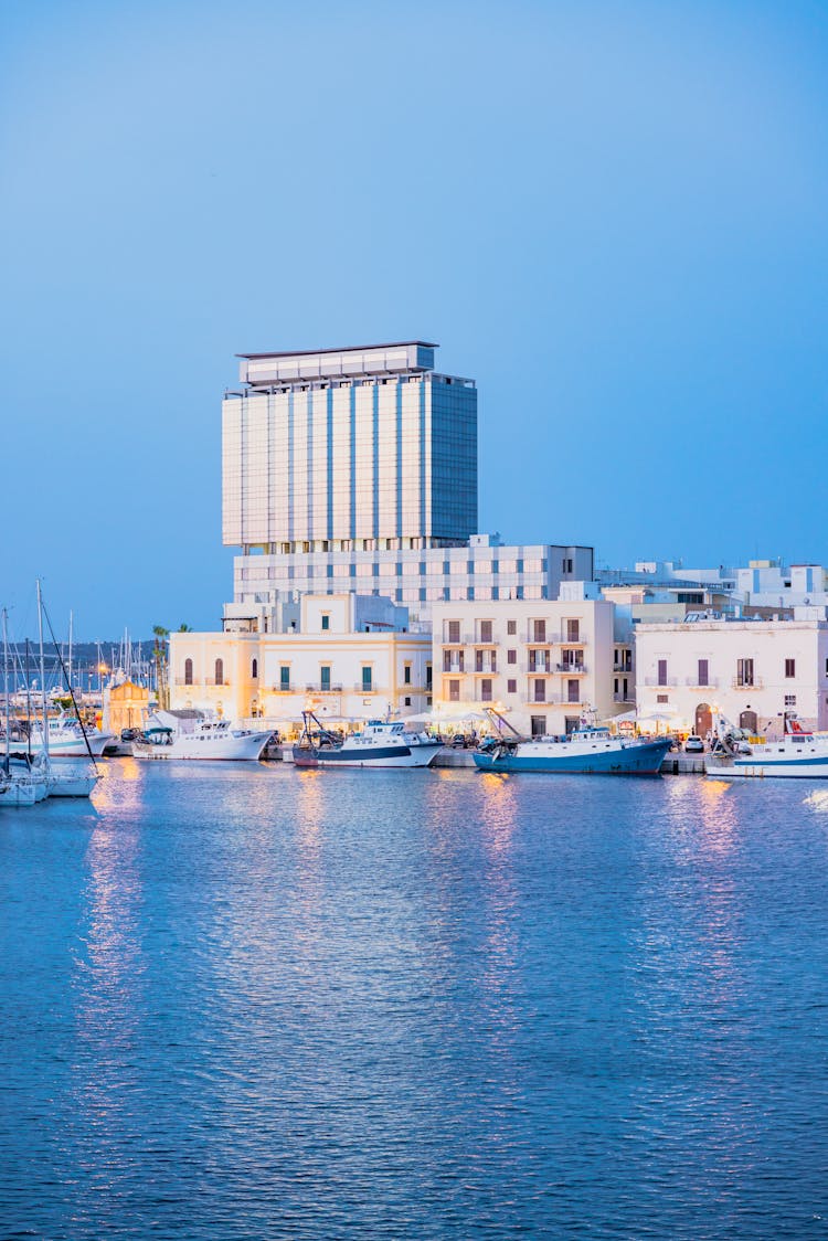 Gallipoli Skyscraper, Gallipoli, Italy 