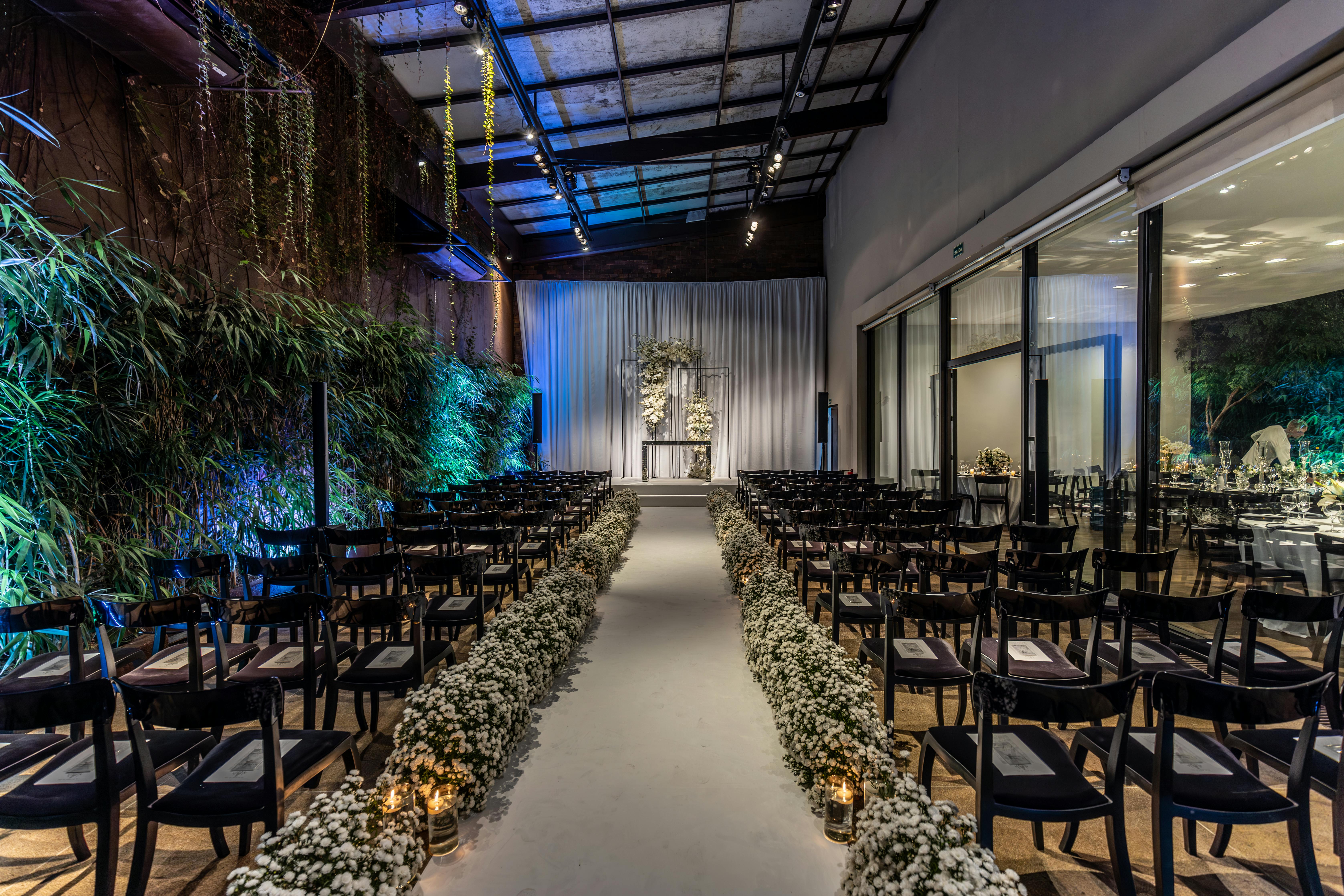 The Best Wedding &amp; Event Venues in the Capital Region, According to Locals — Photo by Matheus Bertelli on Pexels