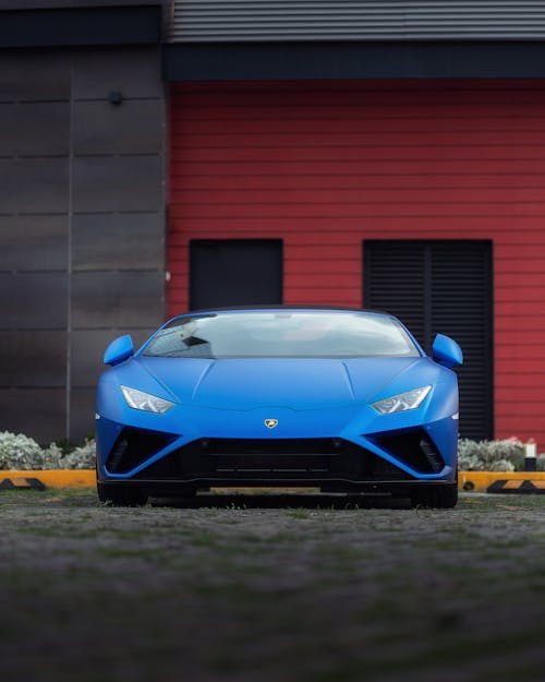 Foto profissional grátis de azul, carro potente, construção