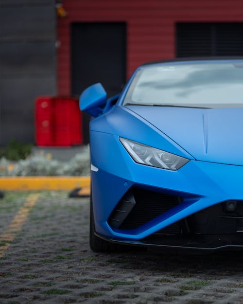 Headligh of Lamborghini Huracan