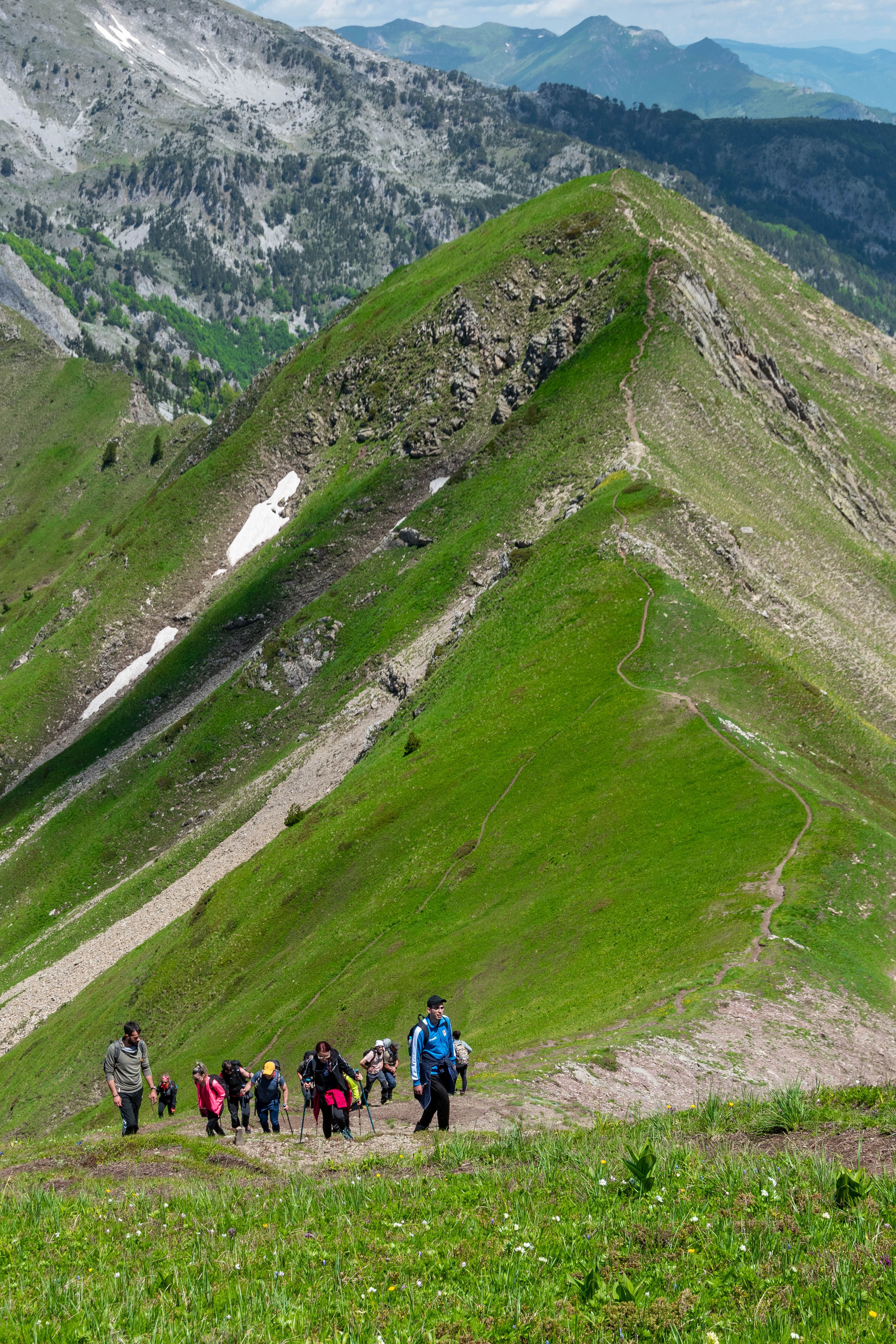 Itinéraires de randonnée autour du Pic Saint-Loup en mobilité douce 