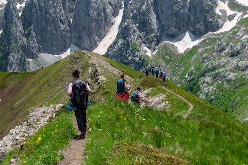 Gratis stockfoto met Alpen, avontuur, backpacker
