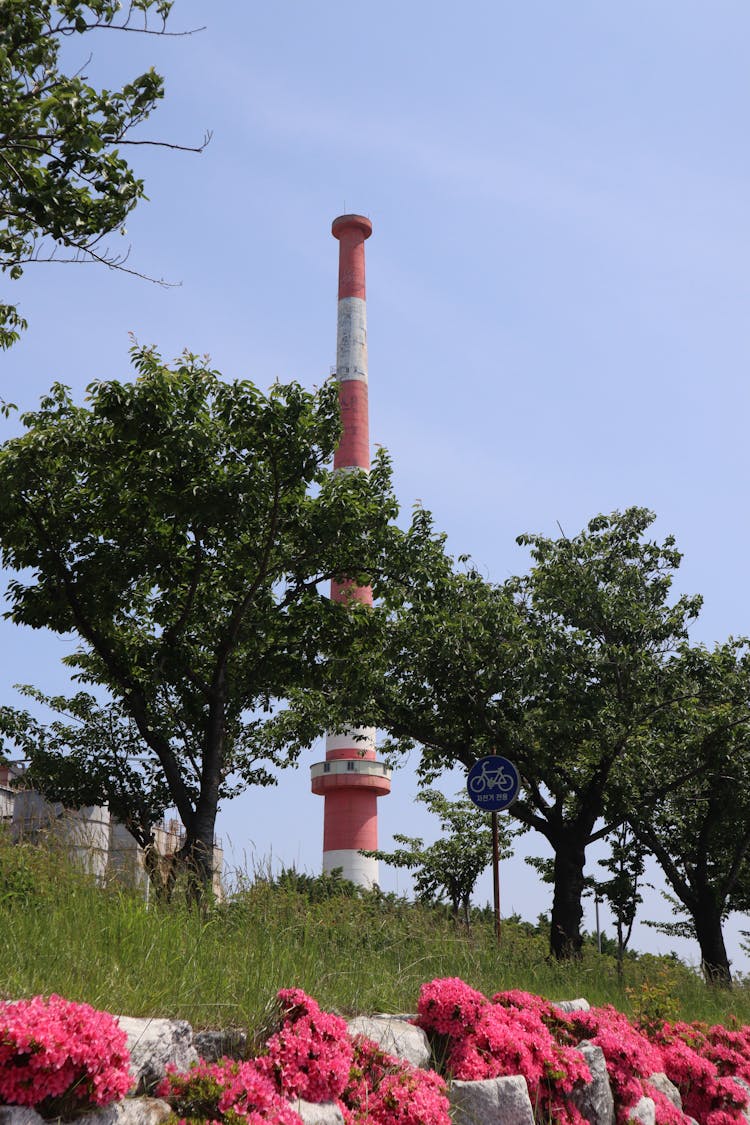 Red And White Power Generator In Busan