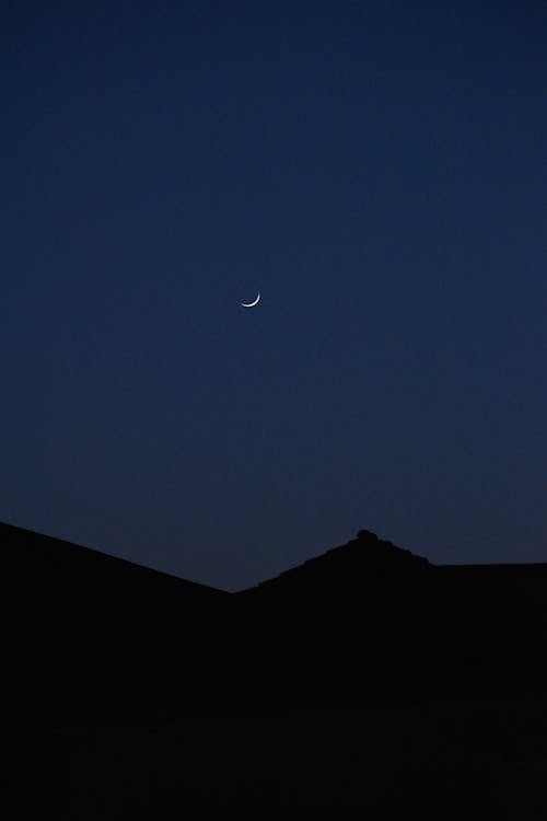 Immagine gratuita di cielo, crescente, luna