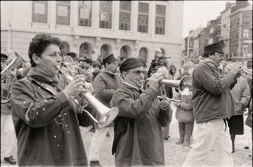 10,037 Brass Band Stock Photos, High-Res Pictures, and Images - Getty Images
