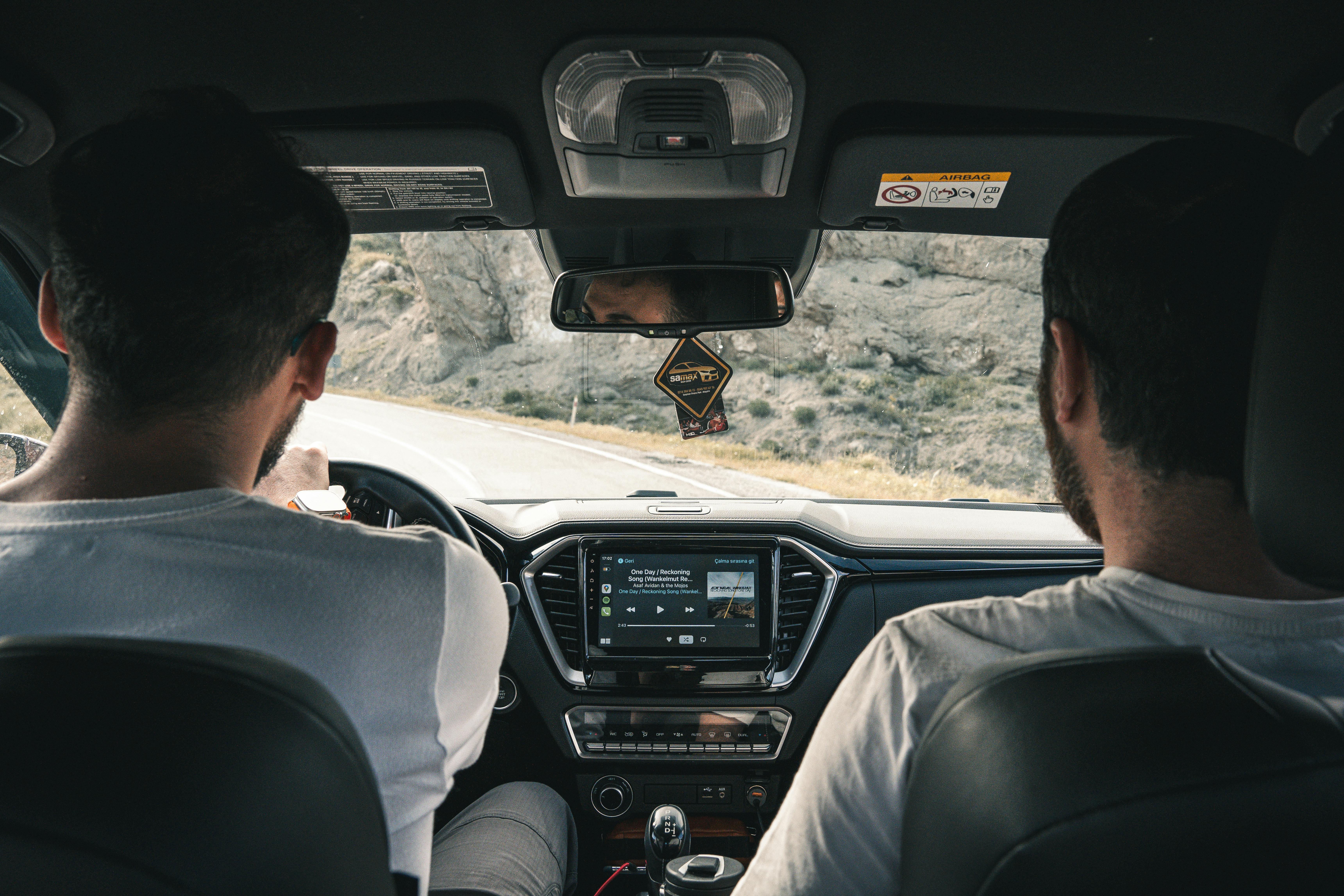 20 Australian travel influencers driving tourism campaigns in 2026 — Photo by M.Emin  BİLİR on Pexels