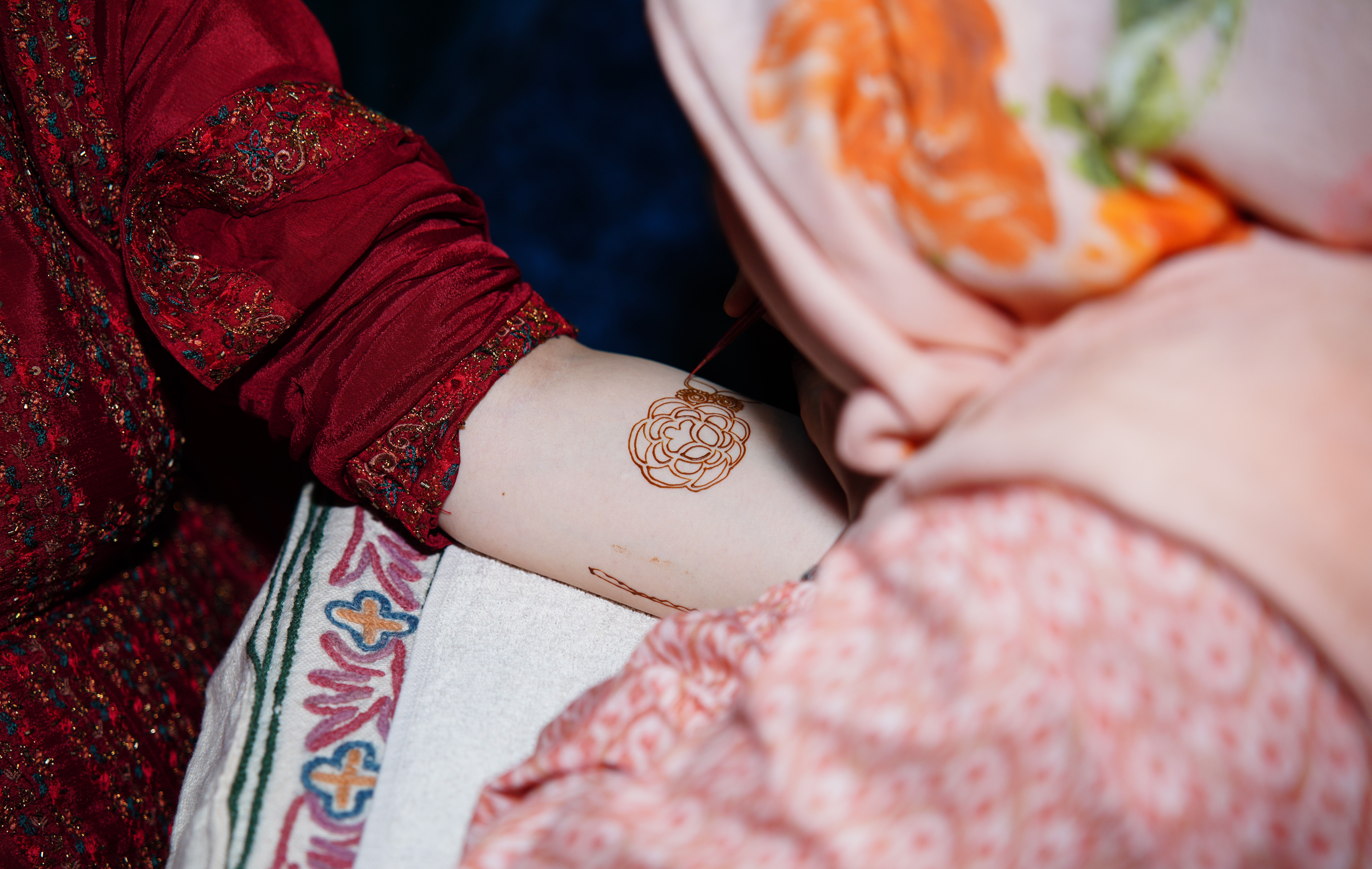 Aga Khan Foundation organises health camp in Khalifatpur: Magic show raises health awareness among women — Photo by Syed Qaar