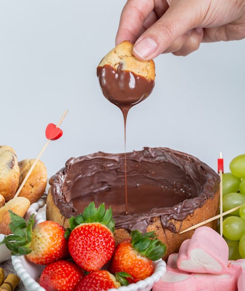 Bowl Made by Bread Filled with Chocolate