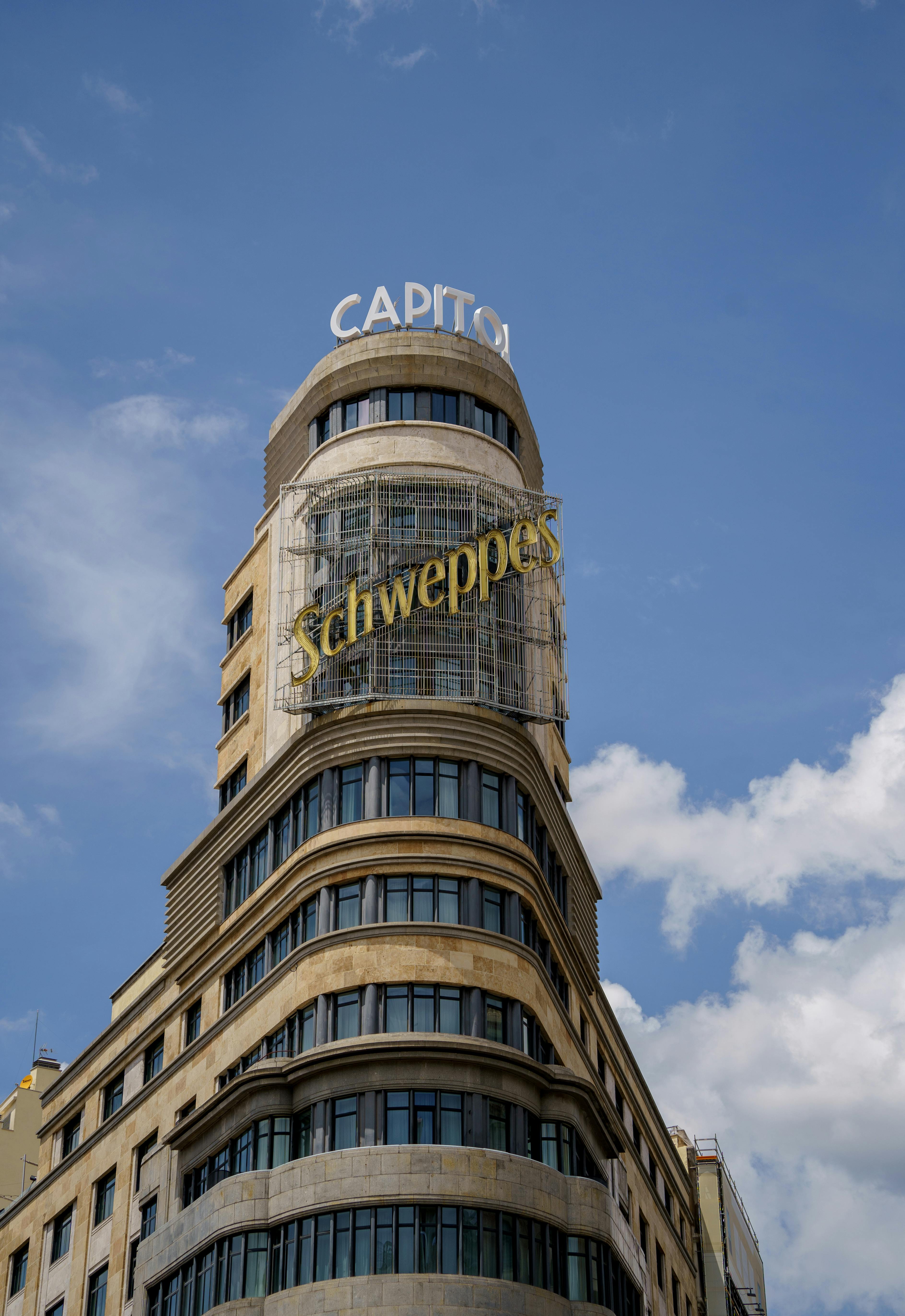 facade of vincci capitol hotel
