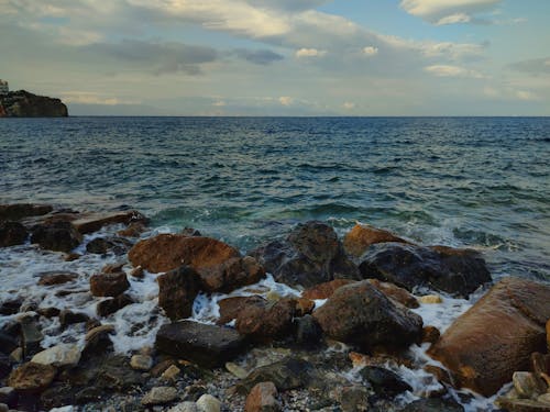Fotobanka s bezplatnými fotkami na tému breh, horizont, kamene