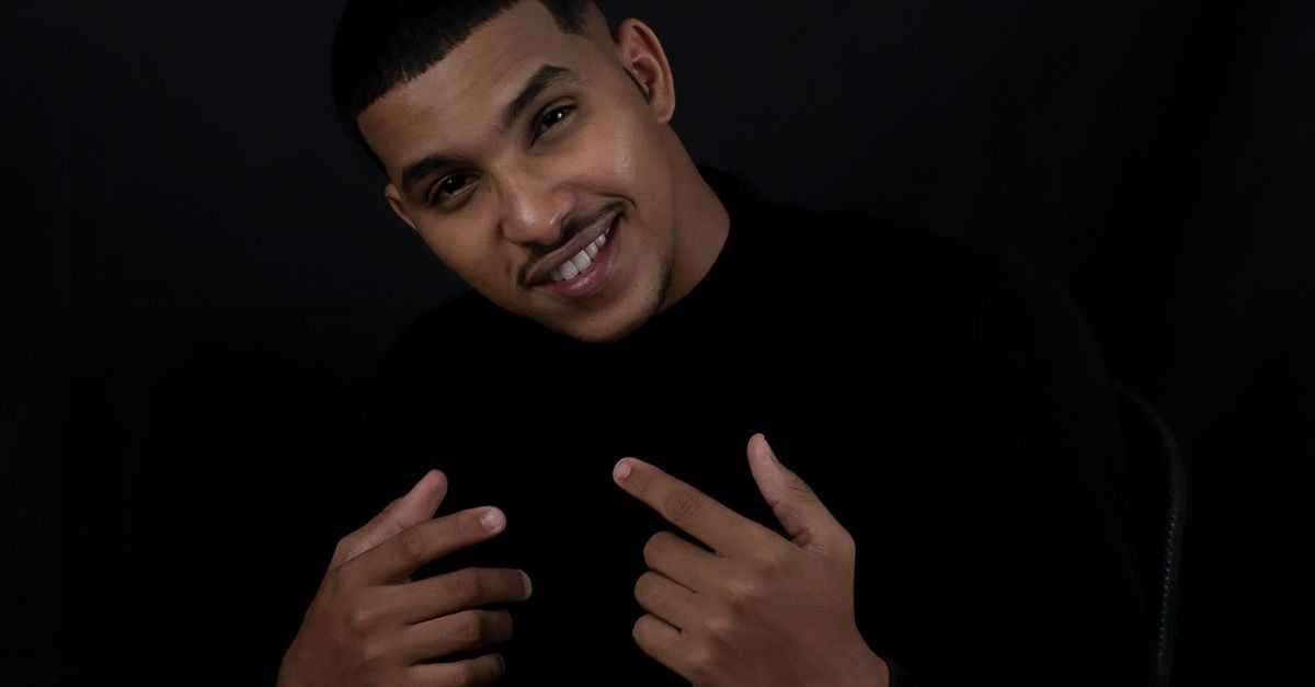 Man Face Fref Smiling Man Face · Free Stock Photo