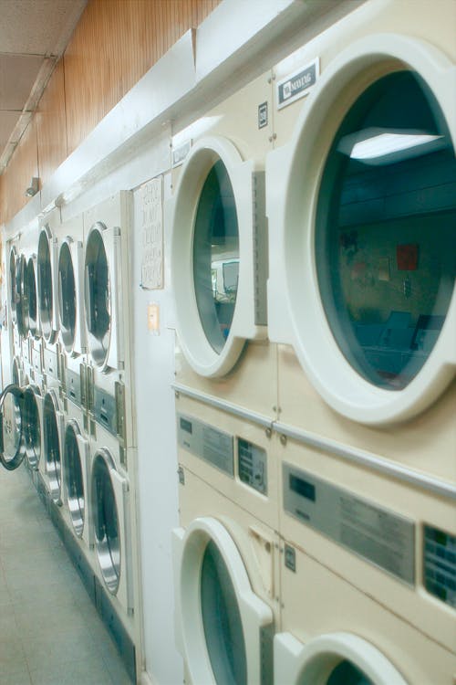 Washing Machines in a Wash House