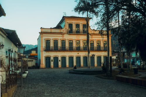 Cultural Center Building in Brazil 