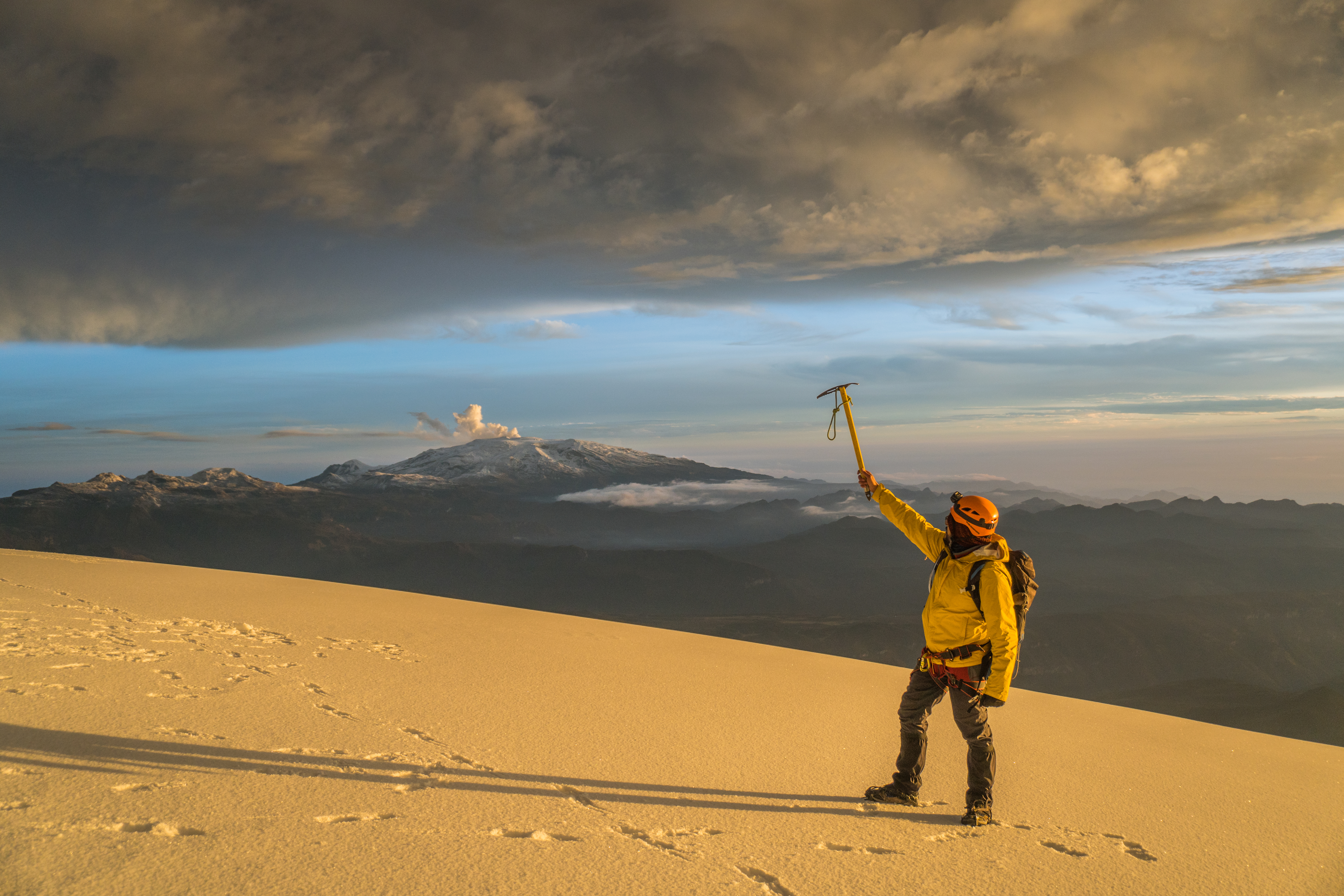 Cotopaxi Evolves Its Travel Gear With A First-Ever Suitcase Line — Photo by Juan Felipe Ramírez on Pexels