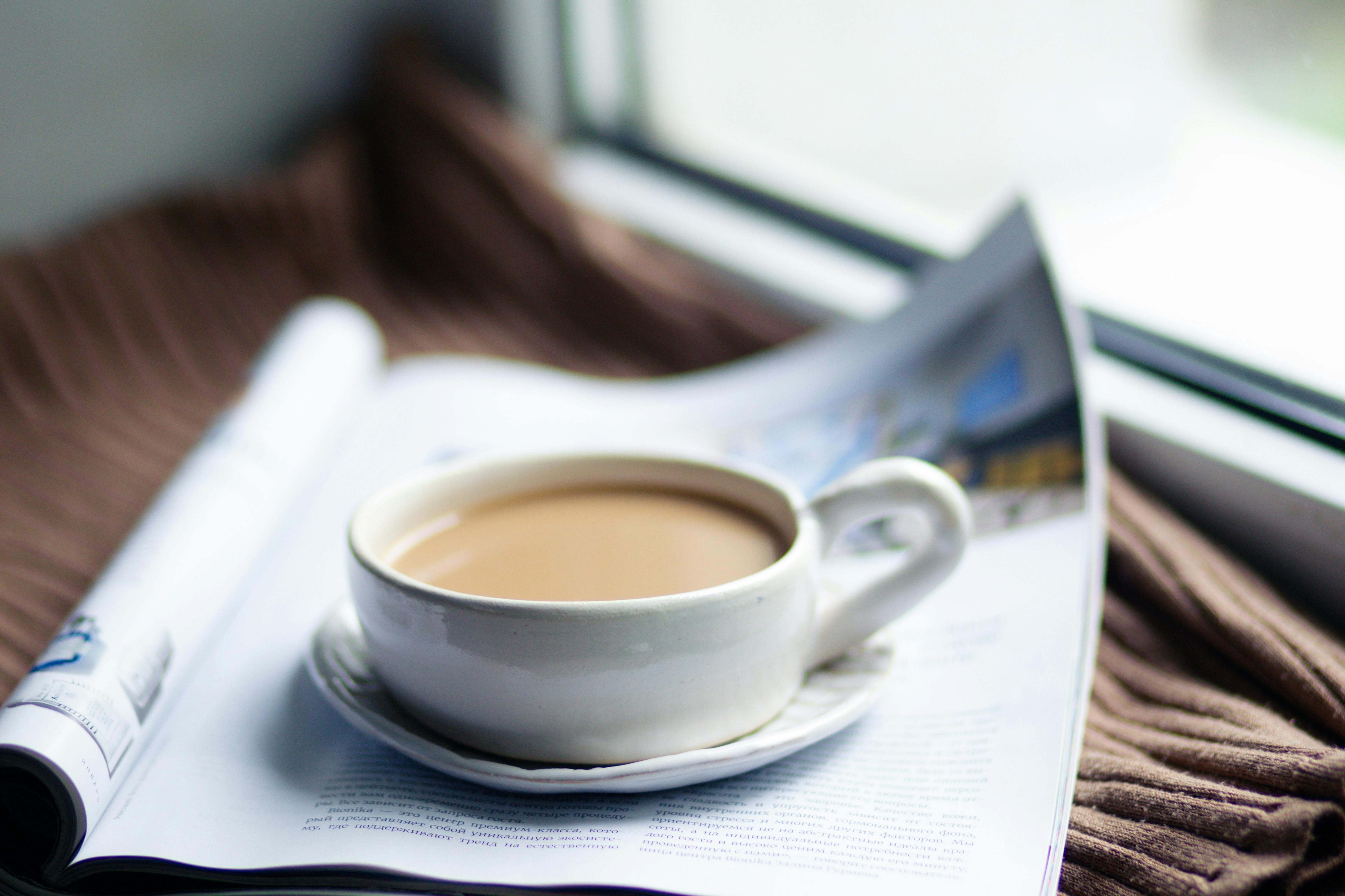 general lifestyle magazine — Photo by olga Volkovitskaia on Pexels