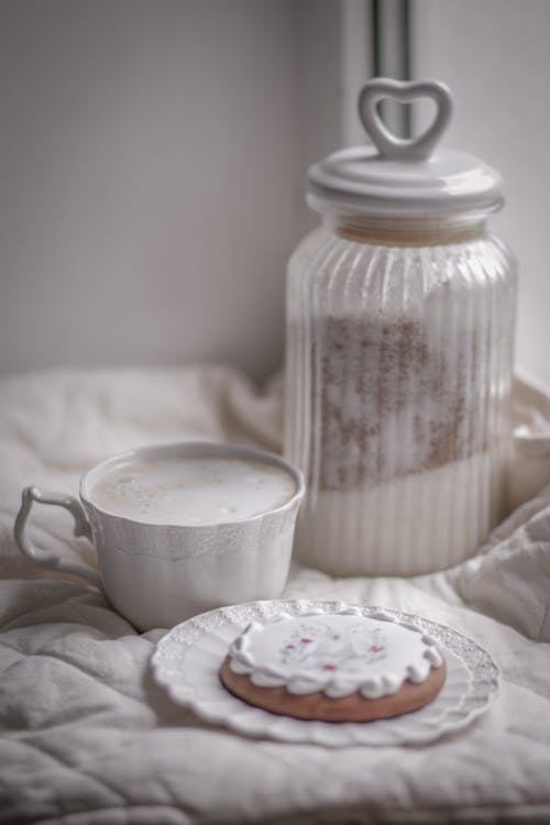 Free Cookie and Coffee Stock Photo