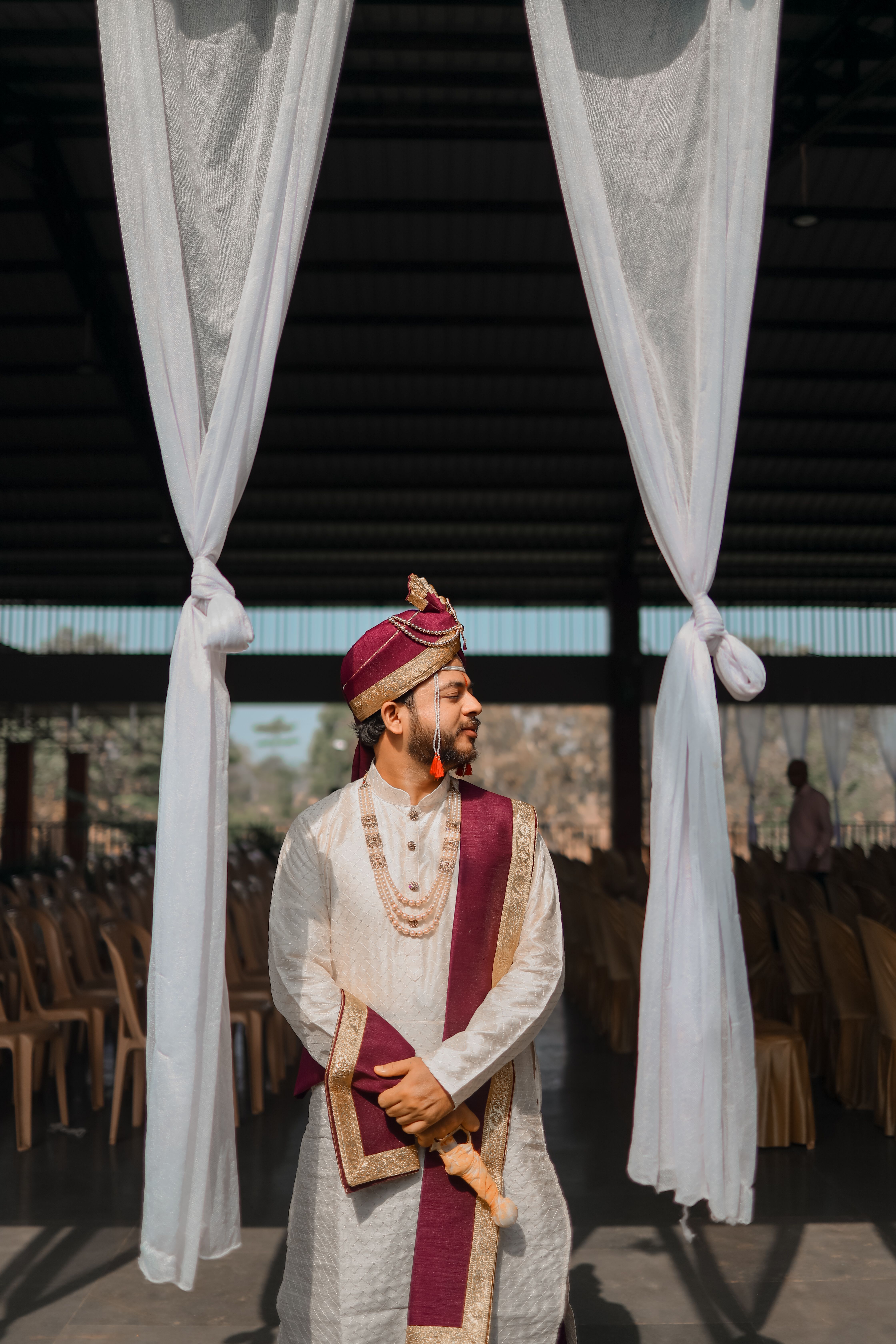 6. Contoh Outfit untuk Berbagai Jenis Acara Keluarga