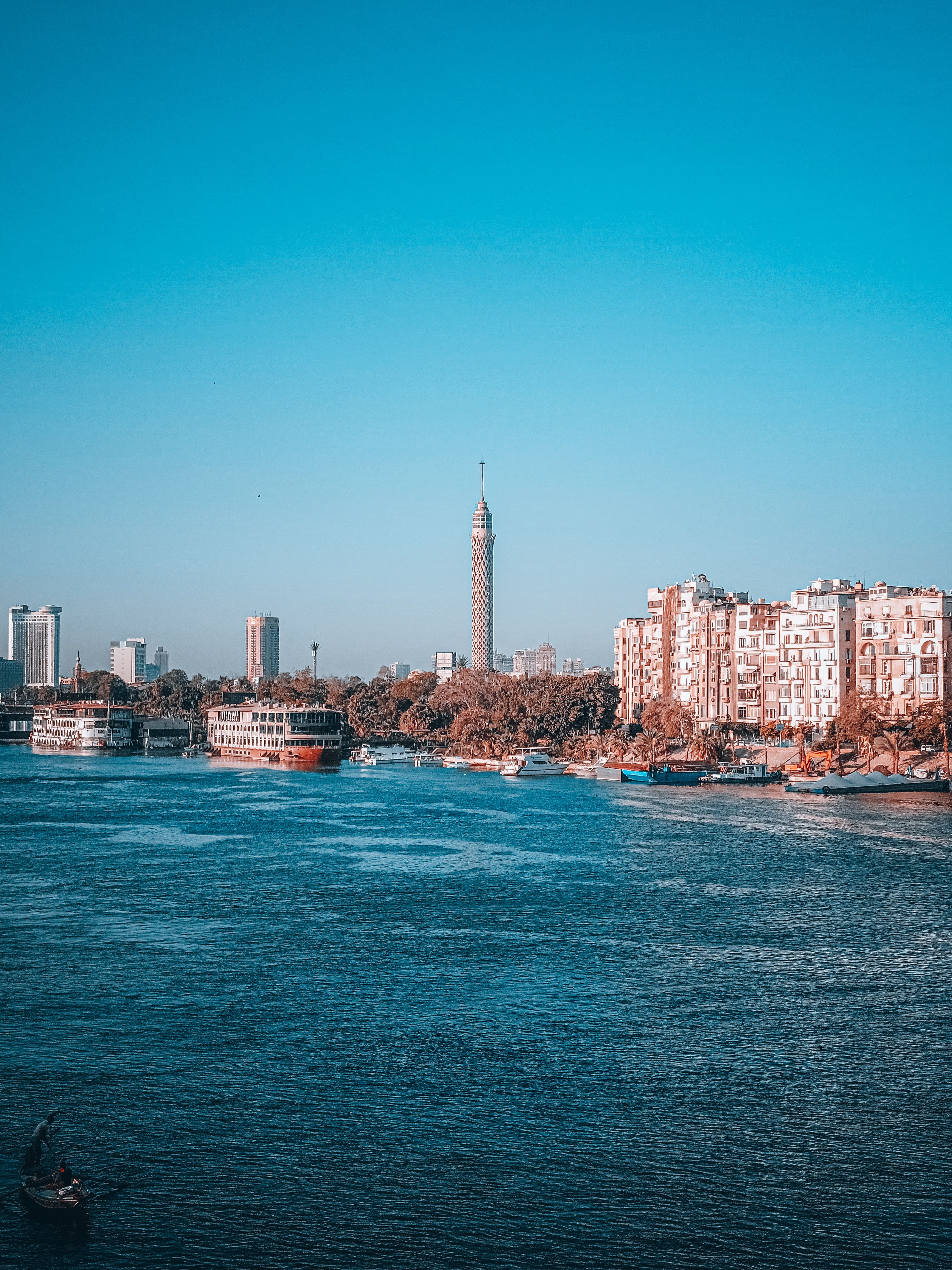 دليل الأماكن السياحية في القاهرة للعوائل السعودية 2026 - رحلتك المثالية في قلب مصر