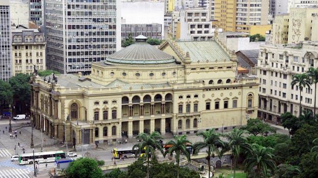 Free stock photo of city, street, museum, brazil