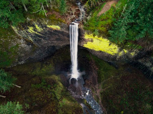 Бесплатное стоковое фото с Аэрофотосъемка, вода, водопад