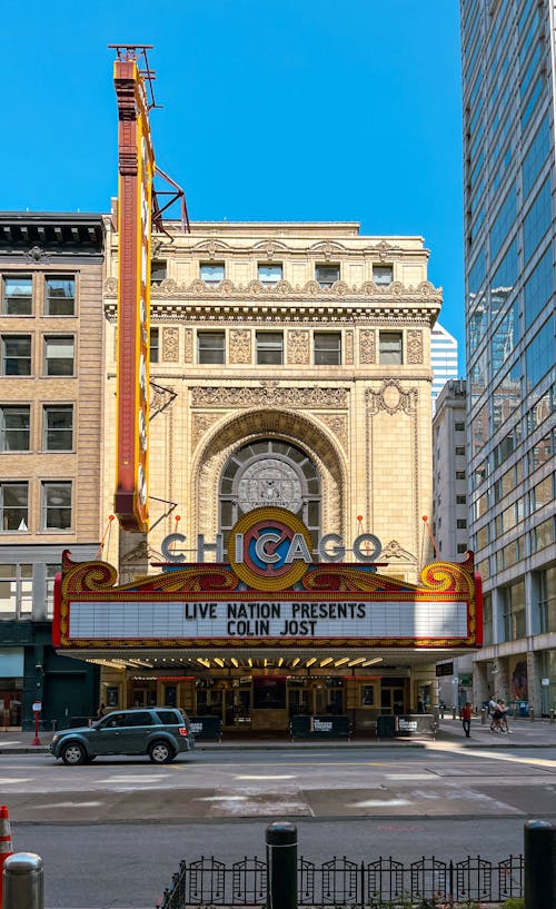 Entrance to Chicago Theater