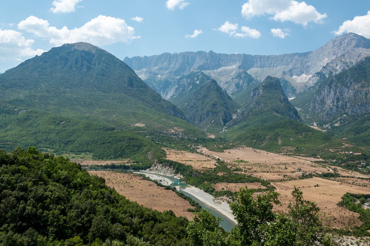 Albanien