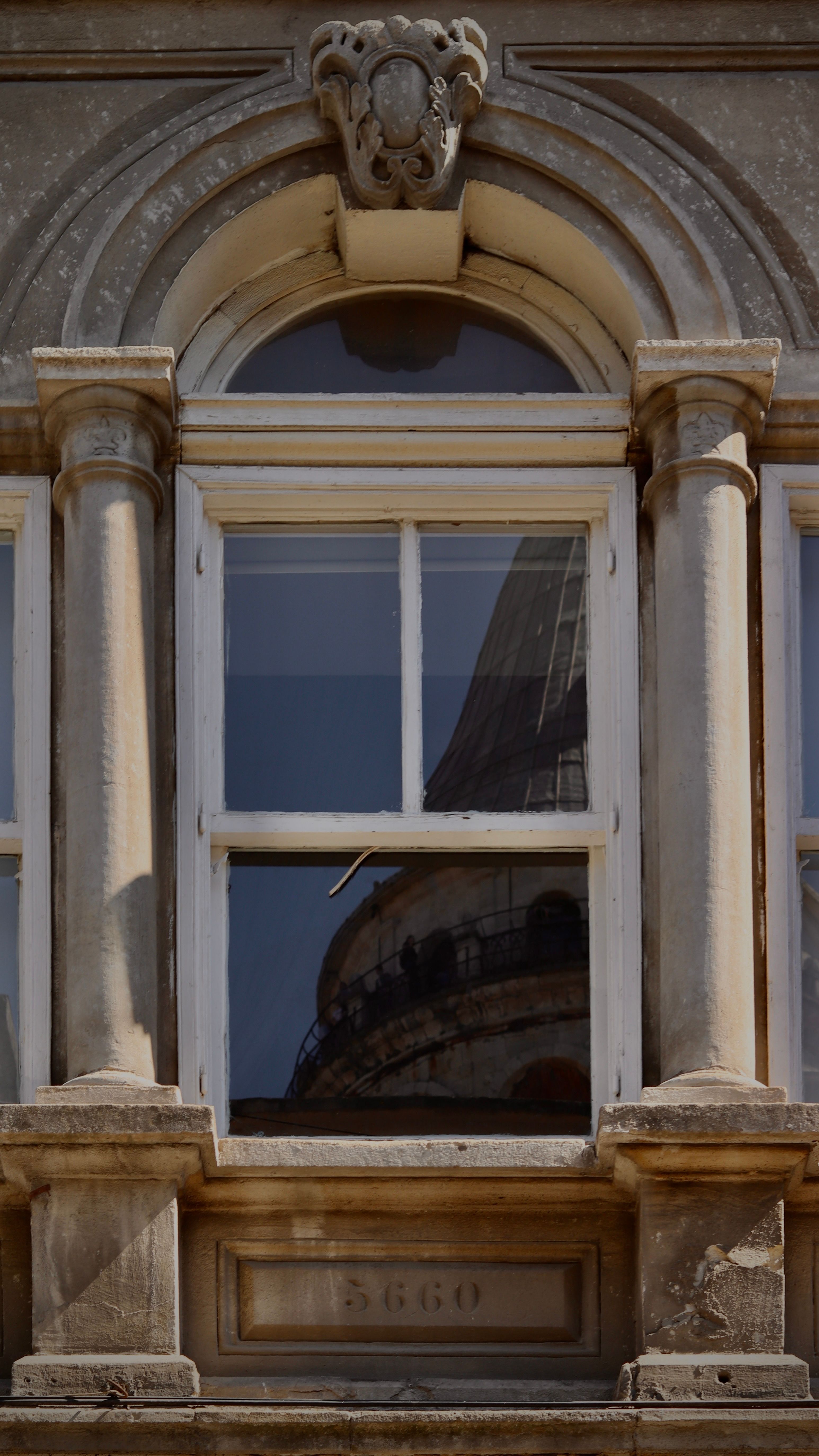Columns around Windows · Free Stock Photo