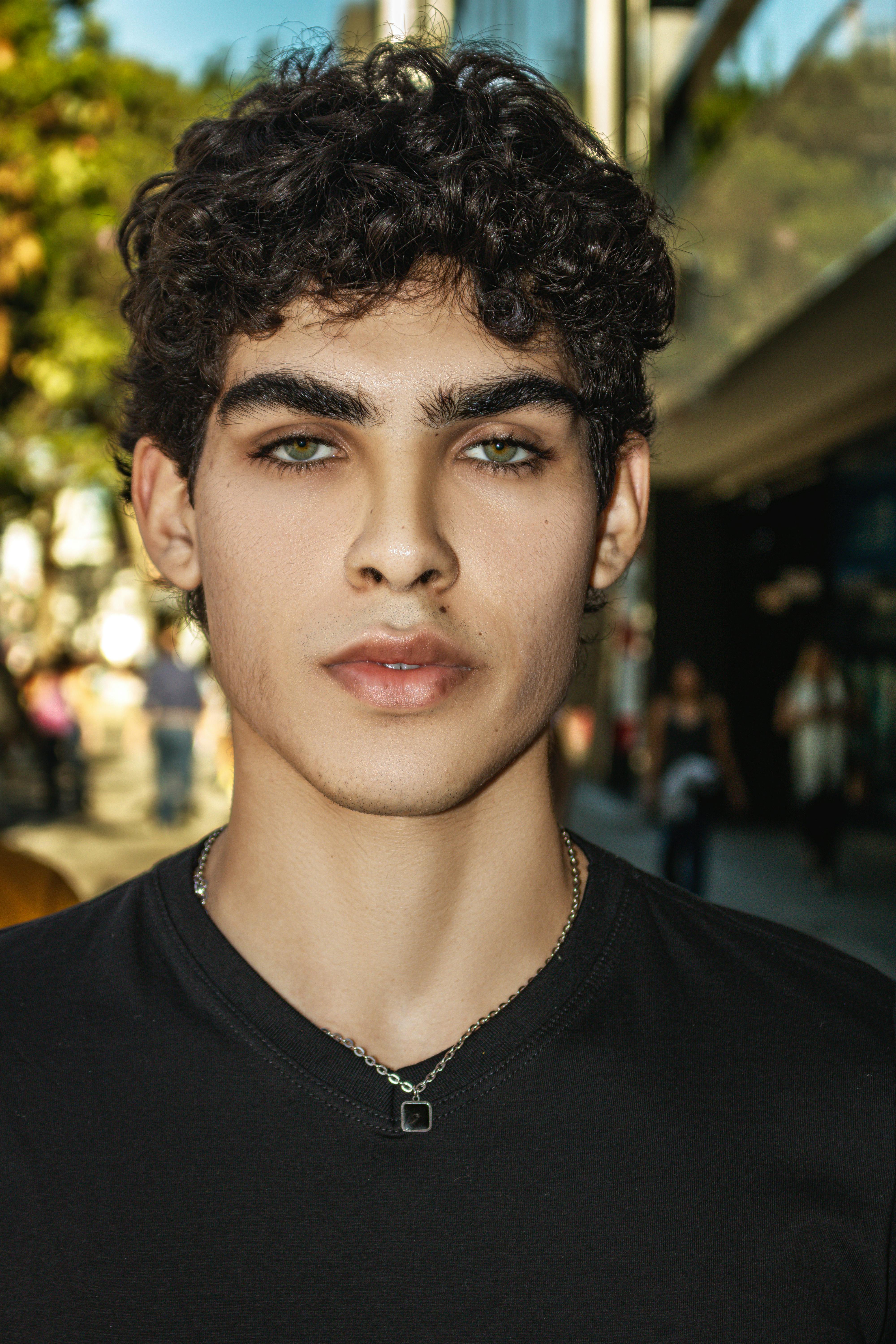 Portrait of Brunette Man · Free Stock Photo, image size:4000x6000