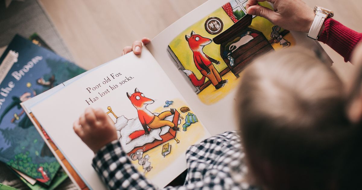 Kinderbücher verschenken: das richtige Buch für jede Lesestufe