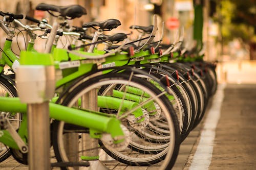 Foto d'estoc gratuïta de bici, bici verd, bicicleta verda