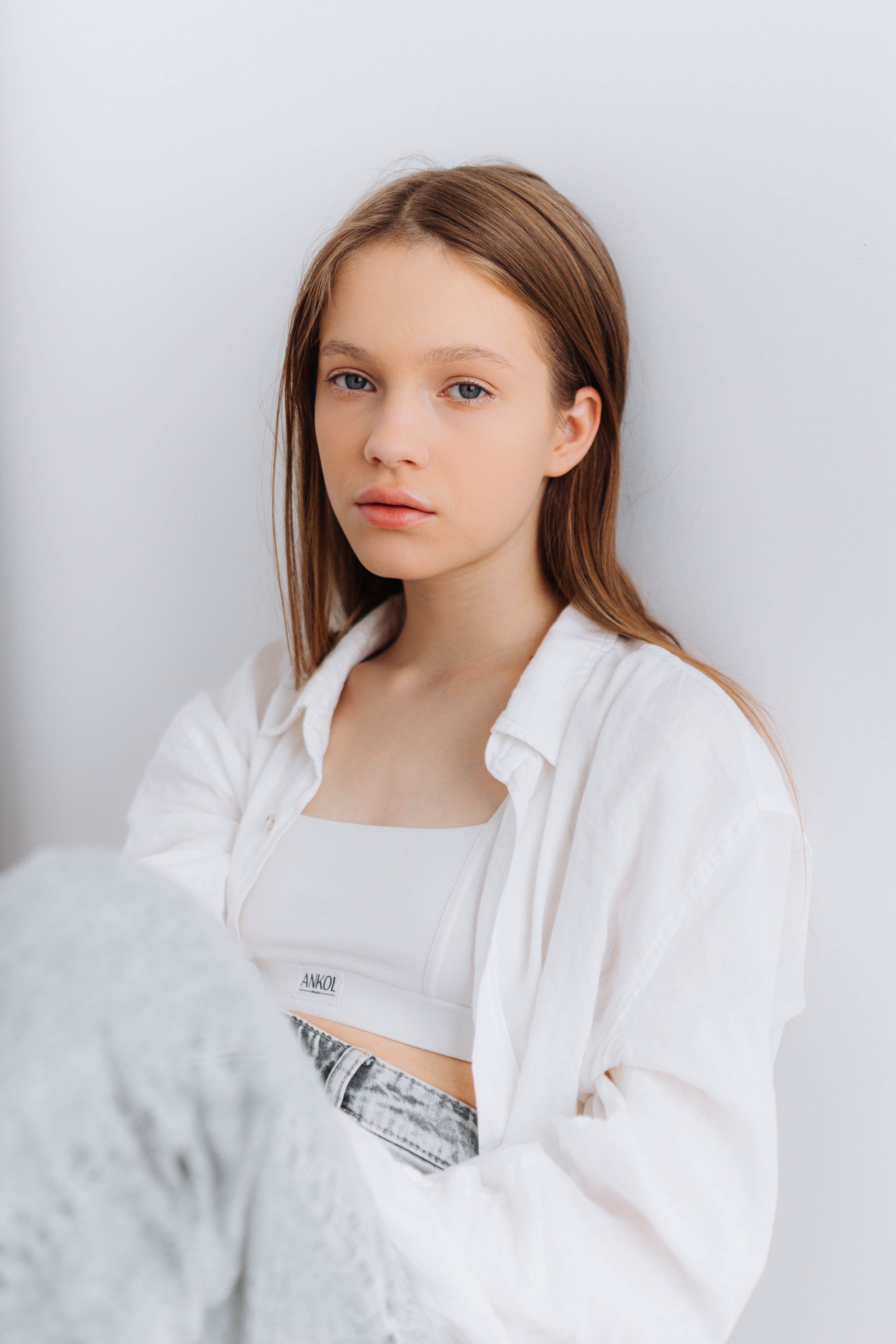 Girl in White Clothes · Free Stock Photo