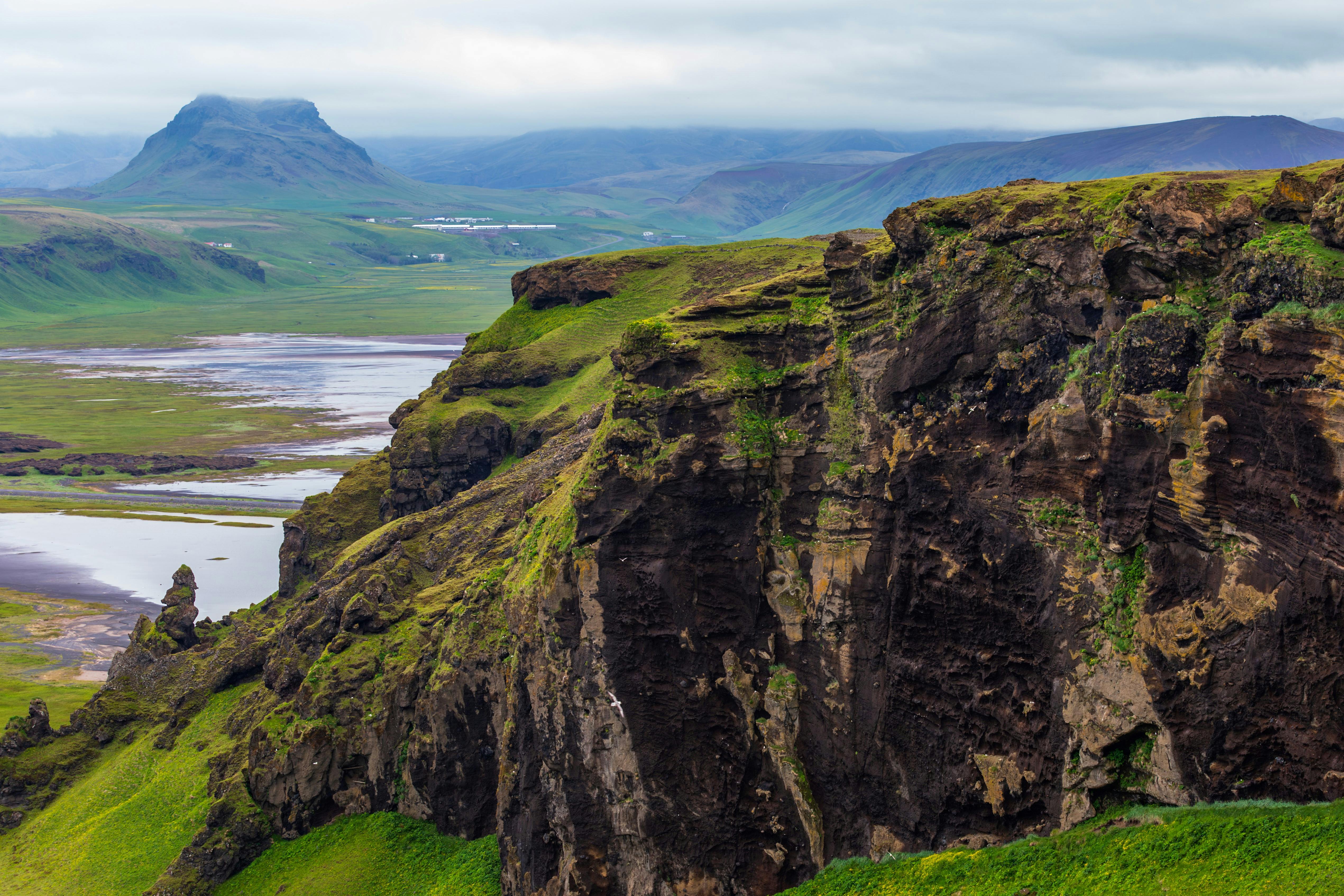 婚内性侵的认定条件及法律责任