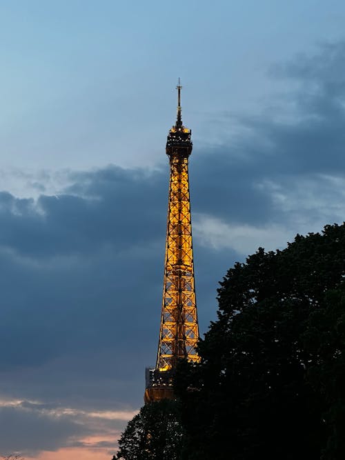 Kostenloses Stock Foto zu eiffelturm, in der nacht, paris