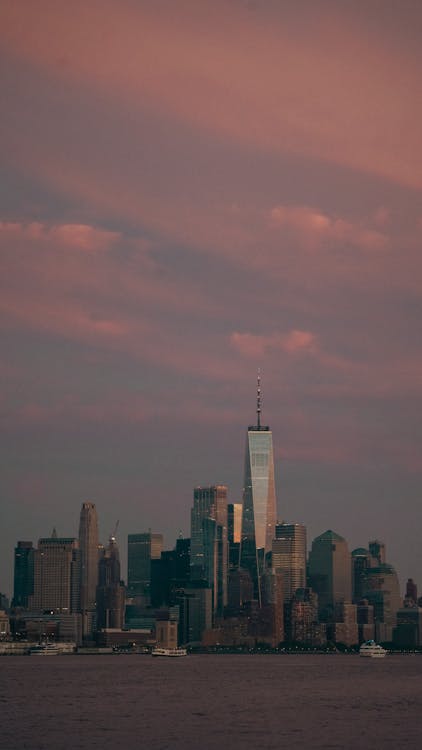 Free Sea Coast of Manhattan at Dusk Stock Photo