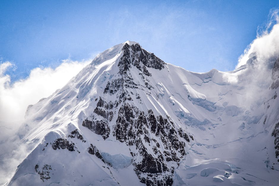 Adrenaline-Inducing Journeys: Conquering Extreme Andes Peaks