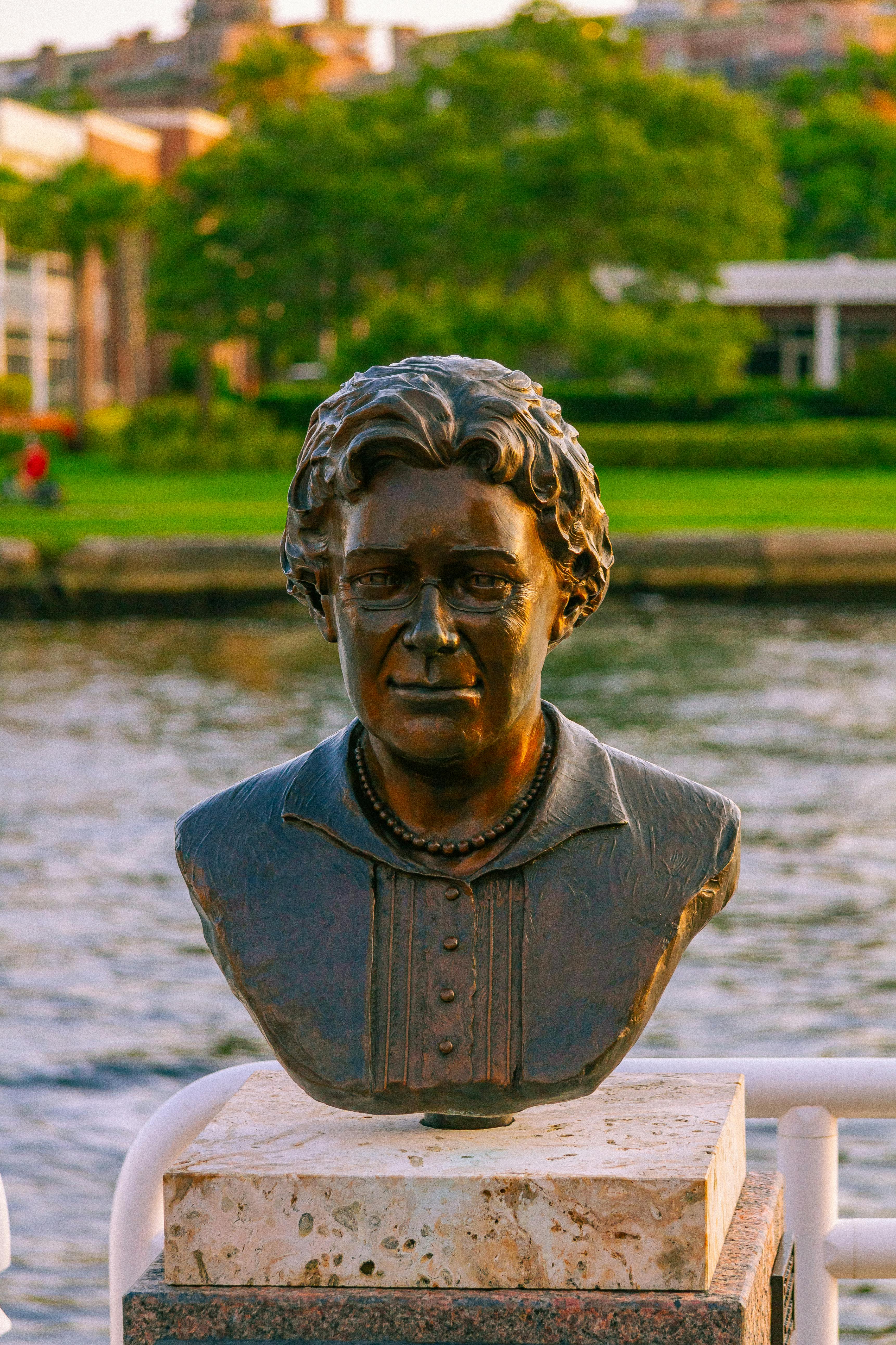 bronze bust of kate victoria jackson in tampa florida usa