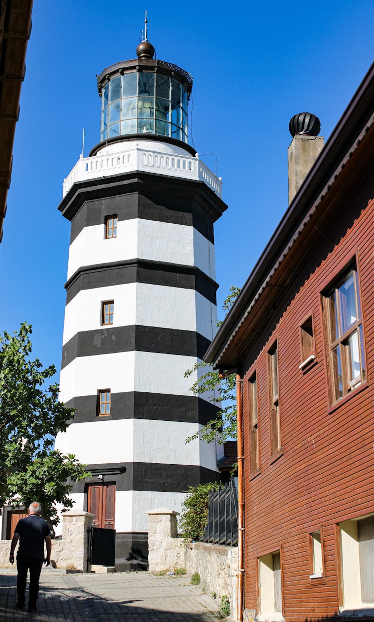 Black And White Lighthouse In Sile