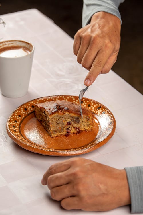 Gratis stockfoto met afsnijden, deel, eten