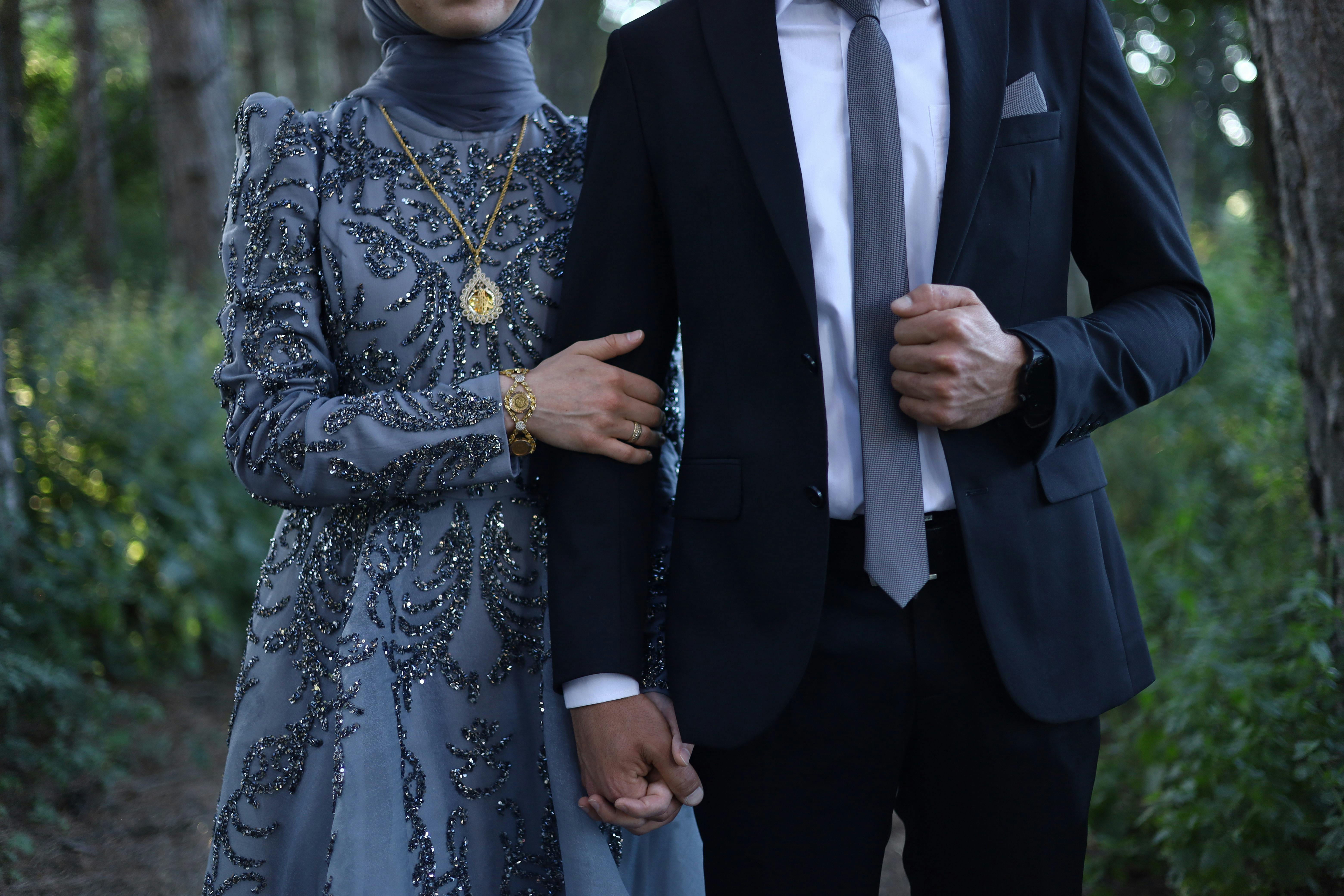 Stunning Prom Outfits for Couples